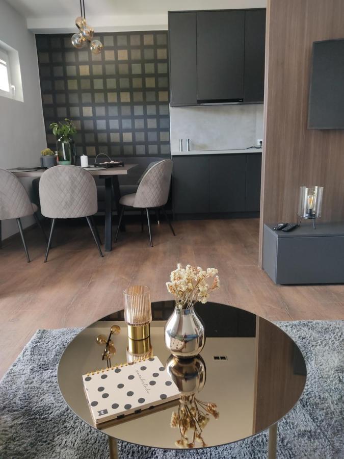 Avisi Home Trebinje Luaran gambar
